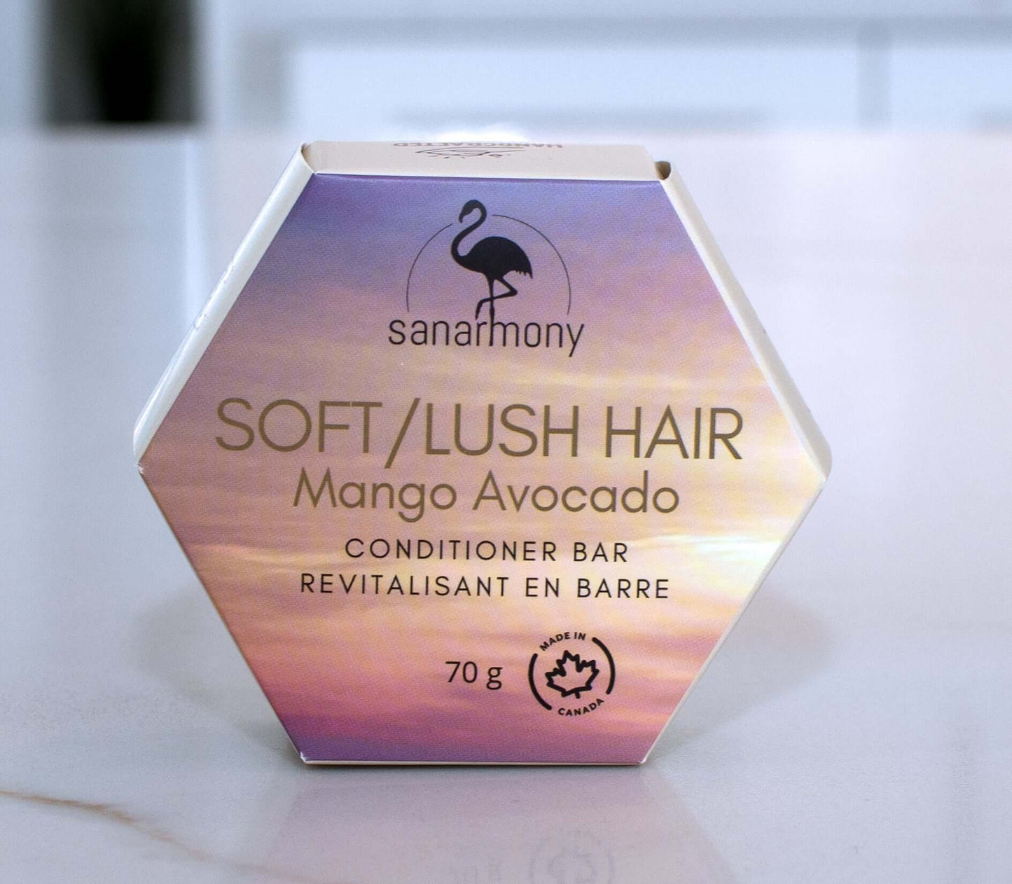 SOFT/LUSH HAIR CONDITIONER BAR This conditioner bar is made with avocado oil, which contains vitamins and essential fatty acids to moisturize and nourish the hair. Mango butter works as another moisturizer and is also great for hair growth. Ingredients: B